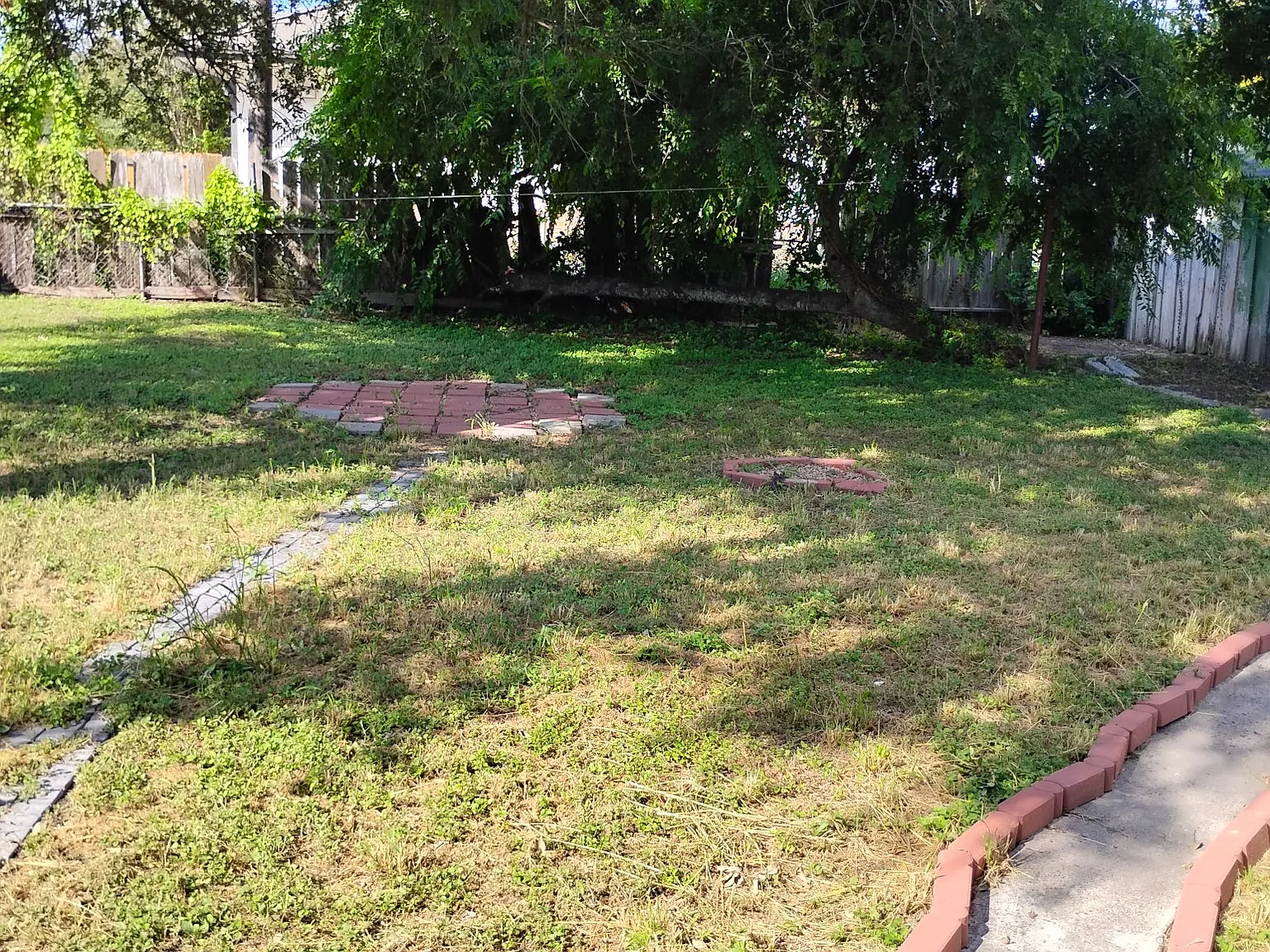3 bed, 1392 sqft, $1,175 — Photo 3