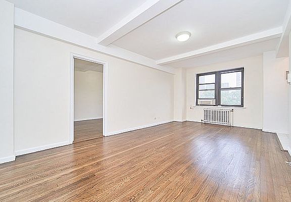 2nd image of 850 Amsterdam Ave APT 10C