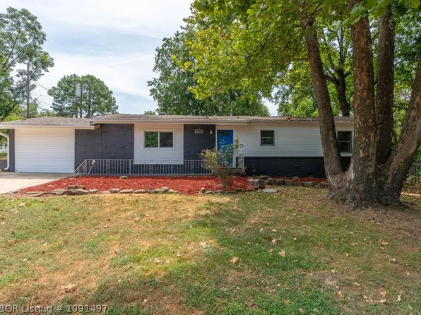 706 Martin Dr, Fort Smith, AR 72908
