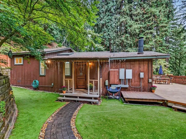 20851 Assiniboine Trl, Los Gatos, CA 95033