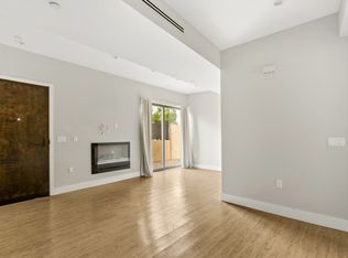 8520 Whitworth Dr UNIT 101, Los Angeles, CA 90035