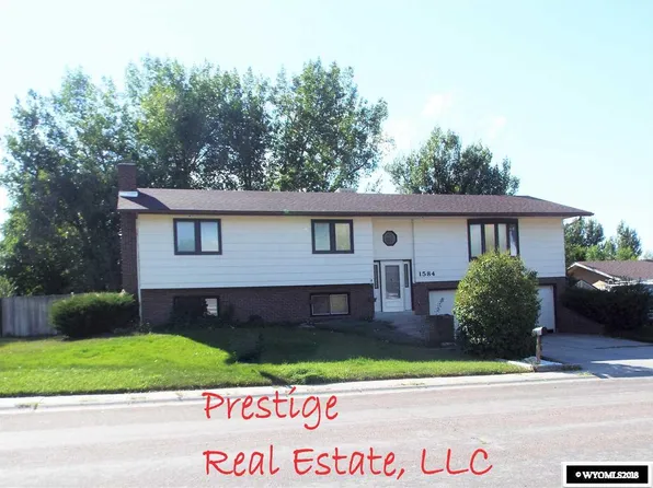 1584 Trojan Dr, Casper, WY 82609