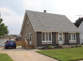 2115 88th St, Kenosha, WI 53143