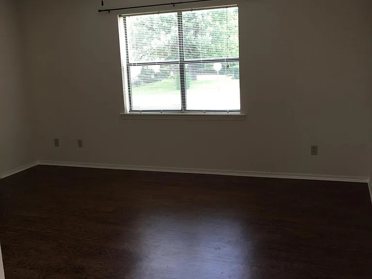 2100 Louisville St #C — Photo 10