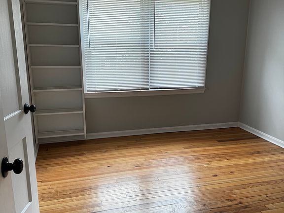 4th image of 5414 Birch St