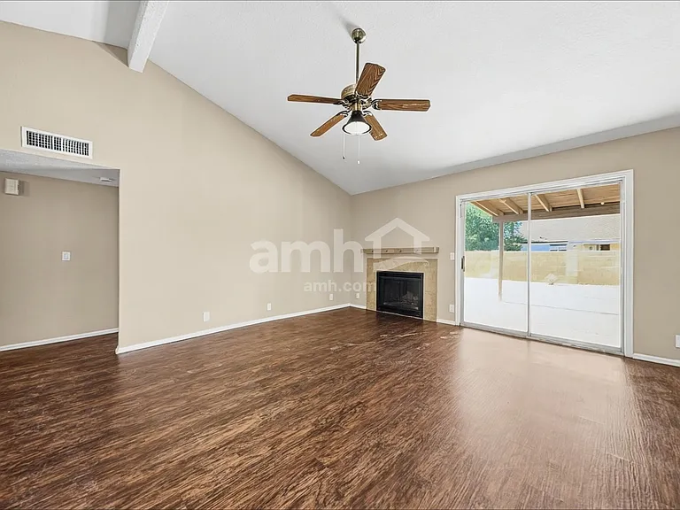 5553 W Shangri La Rd — Photo 7