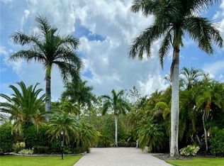 4928 Coach Ln, Naples, FL 34114