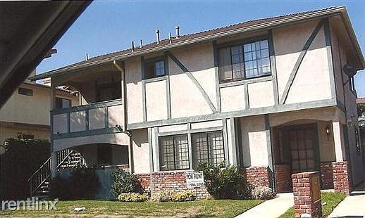 700_4261-9_Howard_Front[1]