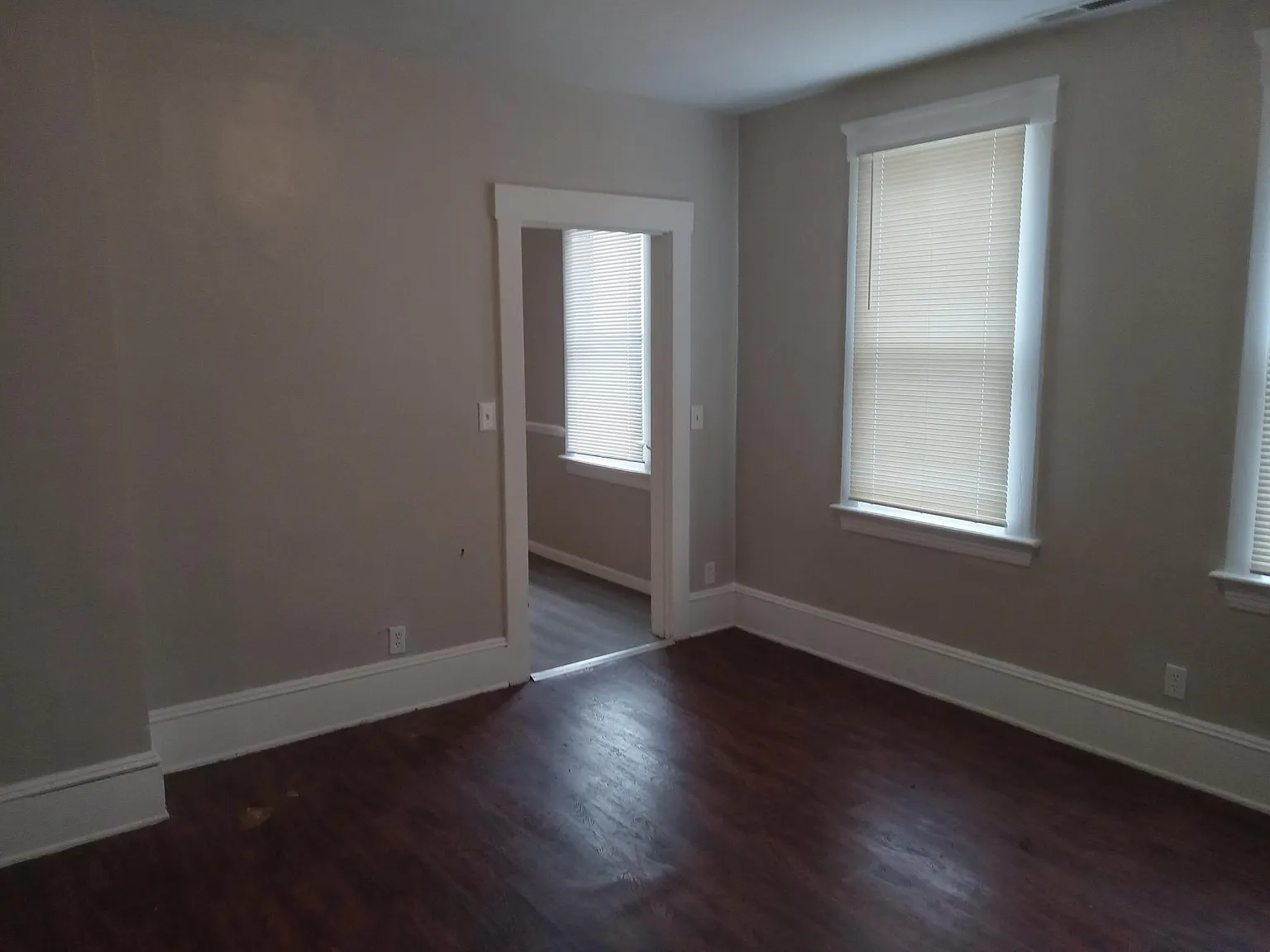 2 bed, 750 sqft, $750 — Photo 3