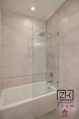 Rented by Avenues Real Estate | media 20