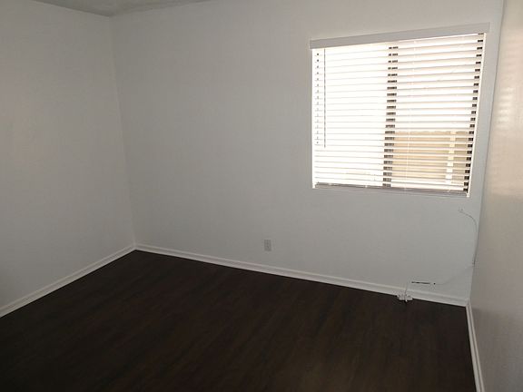5th image of 542 N Normandie Ave APT 201