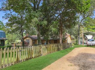 29223 E Lake Dr, Hempstead, TX 77445