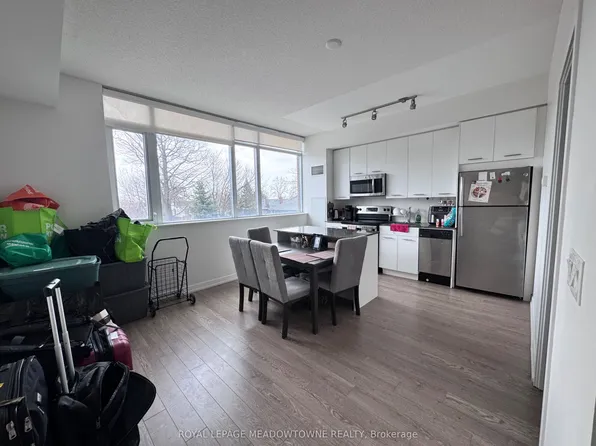 2055 Danforth Ave, Toronto, ON