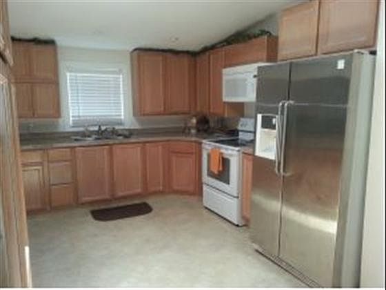 1st image of 10124 W Killarney St