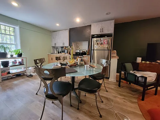 Rented by MBC Group LLC | media 1