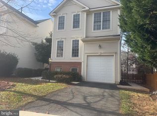 8800 Fenimore Pl, Bristow, VA 20136