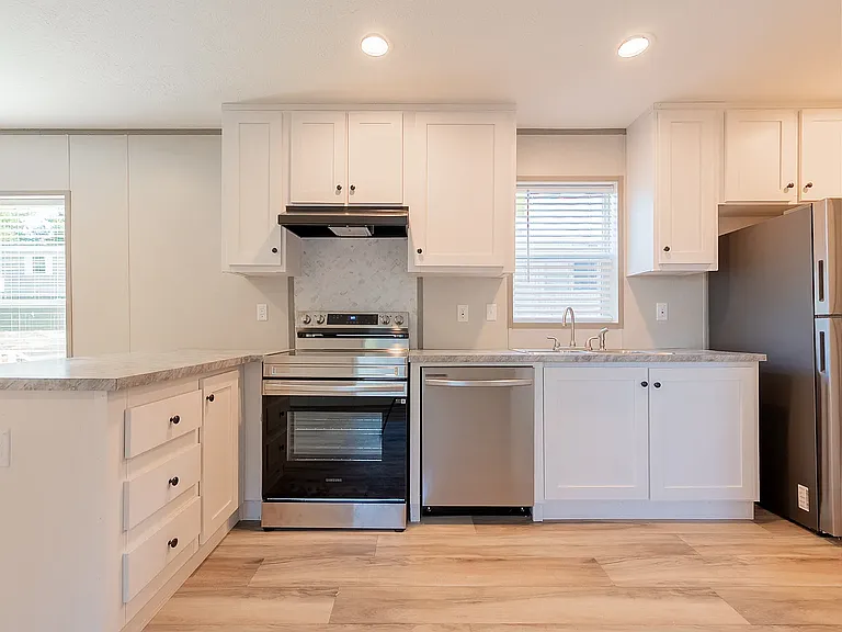 400 S Petunia Rd #16 — Photo 5