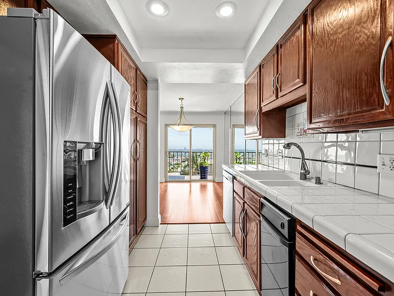 2700 E Panorama Dr #304 — Photo 12