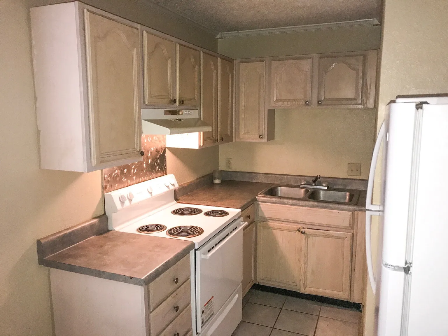1 bed, 1.0 bath, 600 sqft, $600 — Photo 3