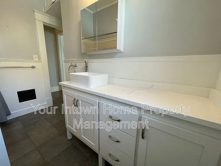 766 Saint Charles Ave NE #2 — Photo 12