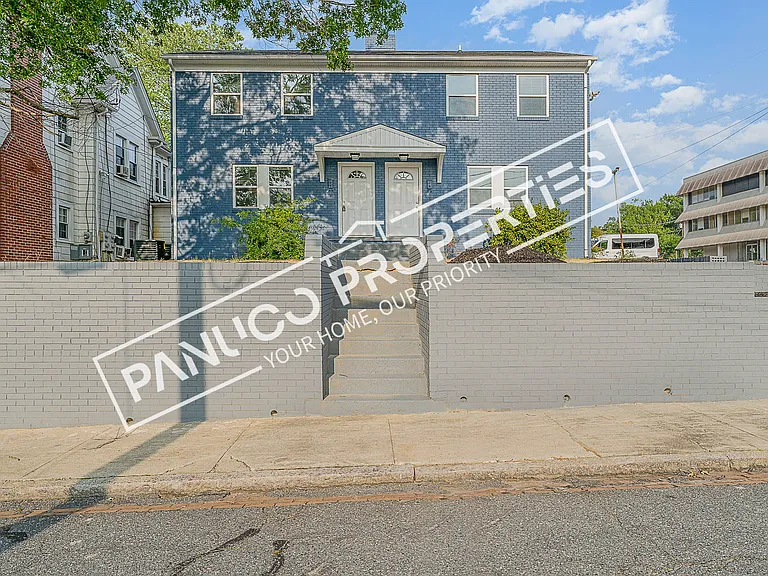 108 Adams St — Photo 2