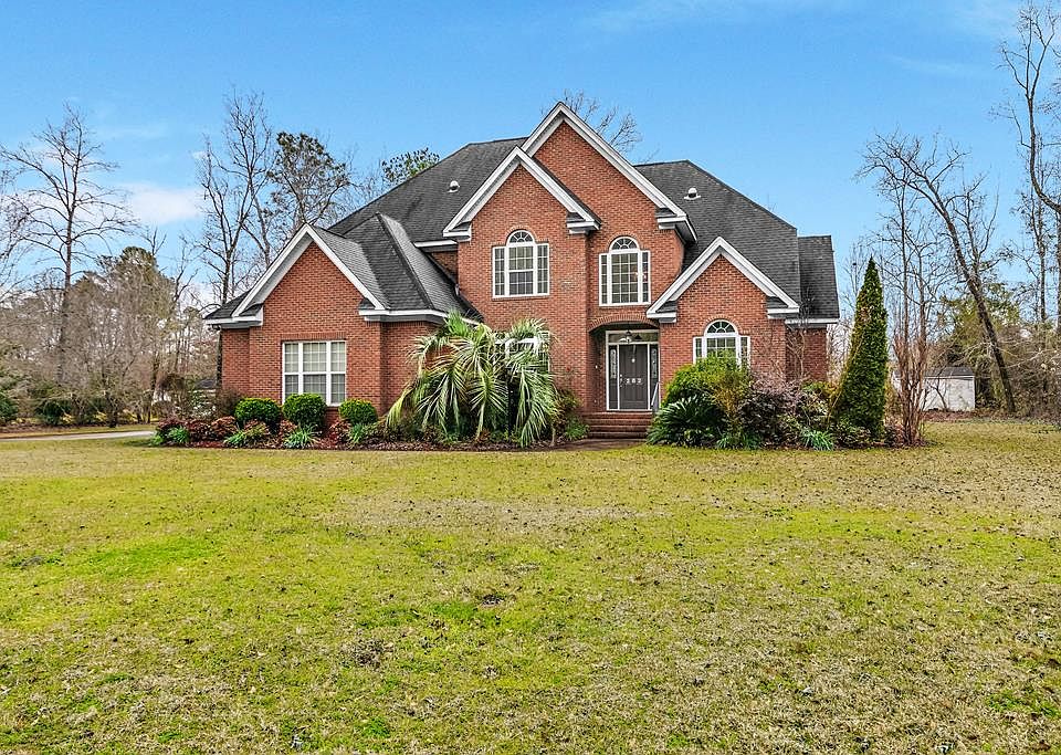 1st image of 282 Mount Hope Dr