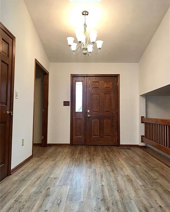 1st image of 5596 Savina Ave