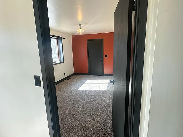 711 W Adams St — Photo 34