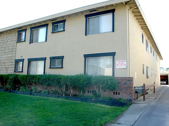 5th image of 3184 Cadillac Dr #7