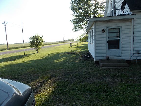 3rd image of 10362 E State Road 236