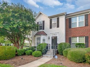 9707 Mallard Glen Dr, Charlotte, NC 28262