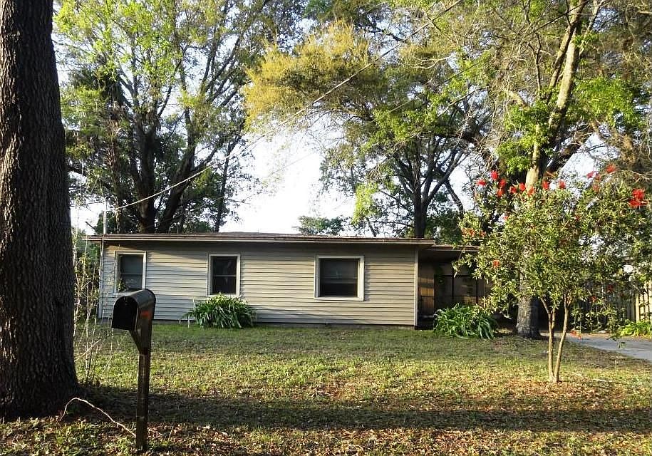 1st image of 3643 Cedar Dr