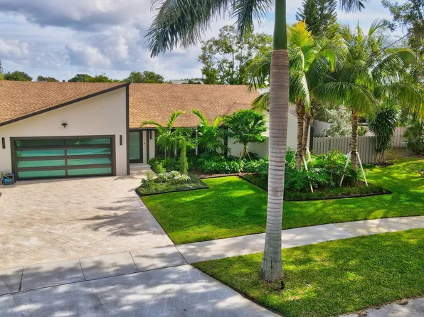 1388 Gallinule Circle, Delray Beach, FL 33444