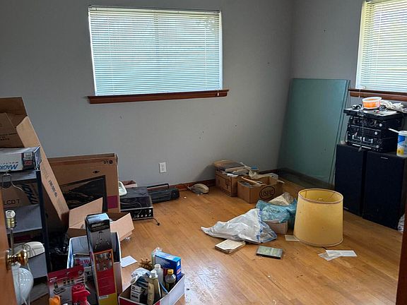 5th image of 2814 Ridge Crest Dr