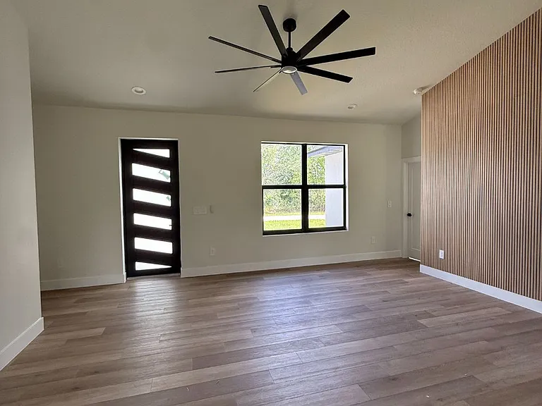 5003 Pueblo Ave — Photo 5