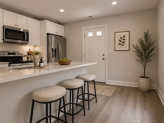 2nd image of 61 Dartmouth St #5