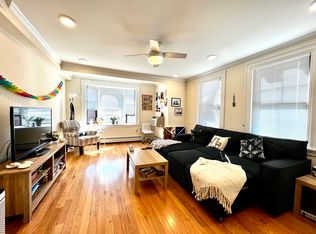 219 Commonwealth Ave APT 34, Chestnut Hill, MA 02467