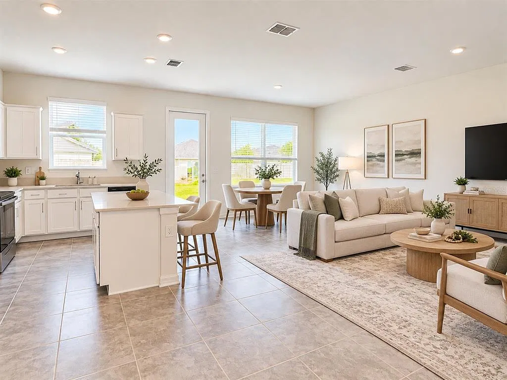 3 bed, 2.5 bath, 1864 sqft, $2,350 — Photo 4