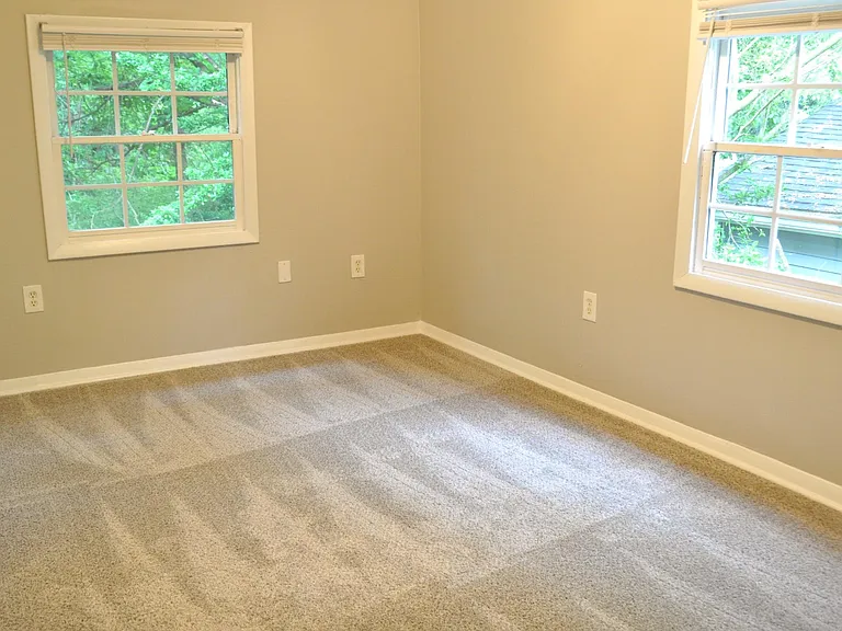 3047 Alston Dr — Photo 7
