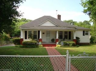 1210 2nd St, Eden, NC 27288