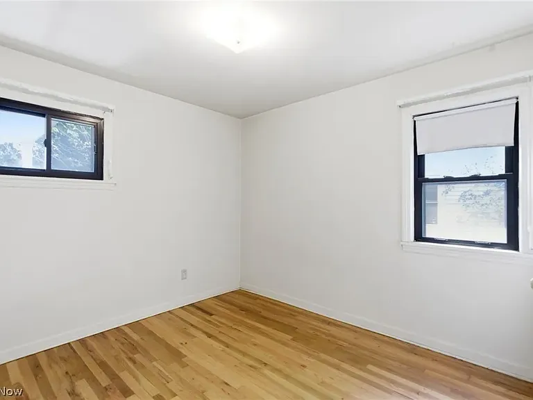 2261 Warren Rd #UP — Photo 7
