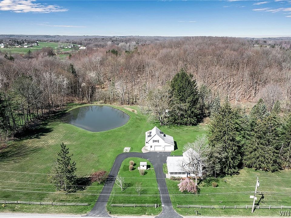 1727 Center St, East Aurora, NY 14052 Zillow