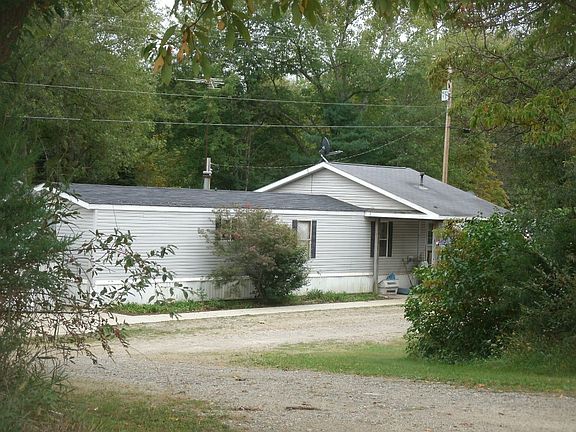 3rd image of 8868 S Beech Ave
