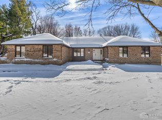 318 Joy Elizabeth Dr, Dayton, OH 45458