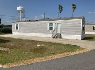 800 N Parker Rd #7, La Feria, TX 78559