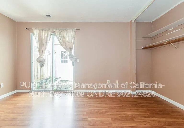 2048 Pinercrest Dr — Photo 9