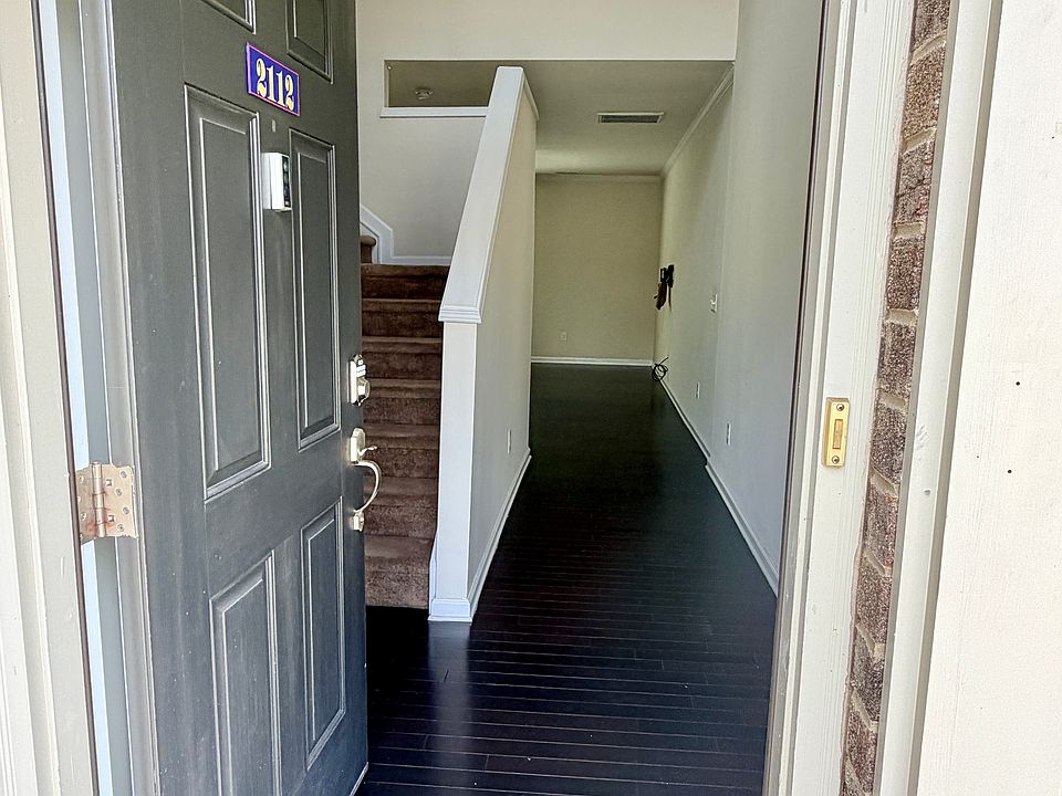 1st image of 2112 Chipley Dr