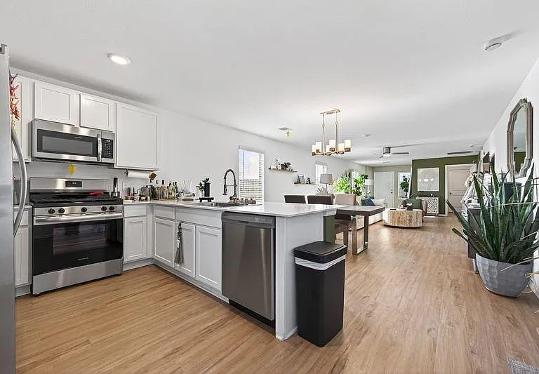 2450 Ridge Oak Dr — Photo 15