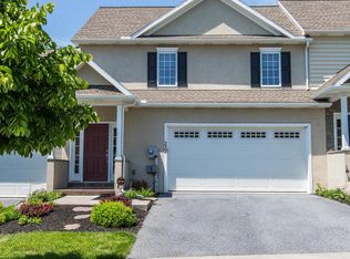 338 Wendover Way, Lancaster, PA 17603