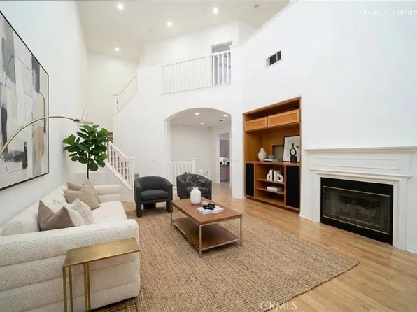 30 Burlingame, Irvine, CA 92602